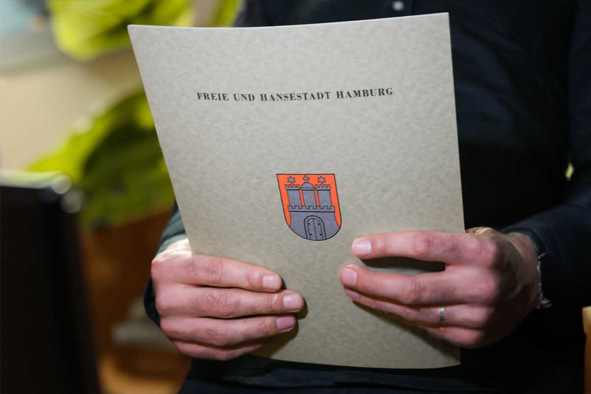 Подача заявления на немецкое гражданство по новому закону. Фото: ausnews.de