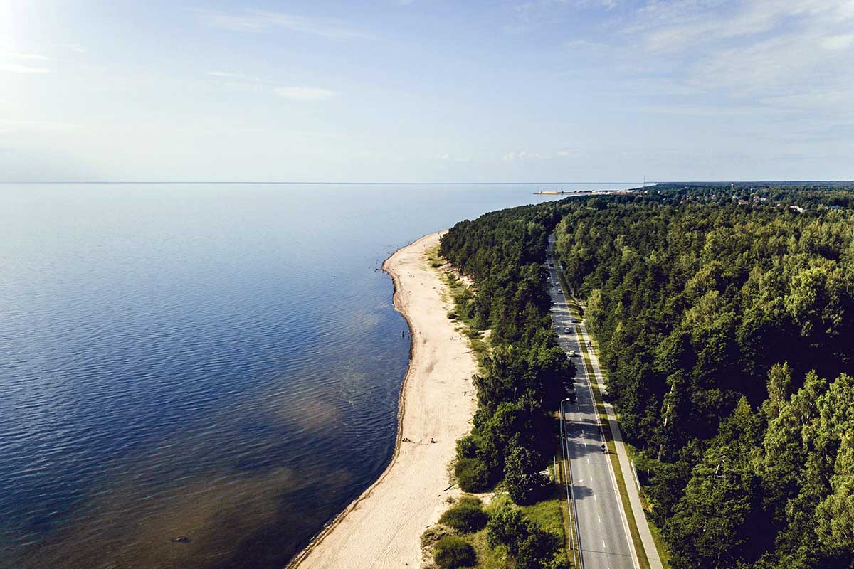 Велосипедный маршрут по побережью Балтийского моря — Ostseeküstenradweg. Фото: unsplash.com