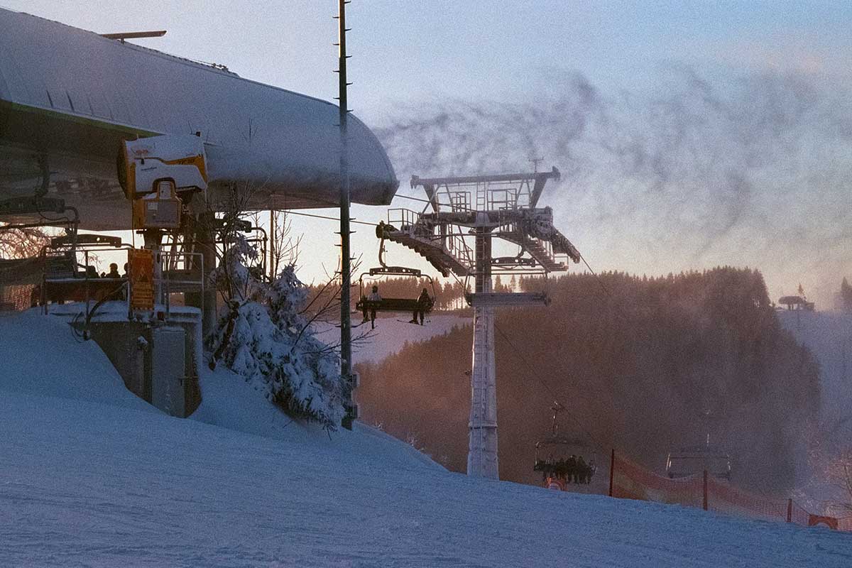 Насколько подорожает катание на лыжах в Германии. Фото: unsplash.com