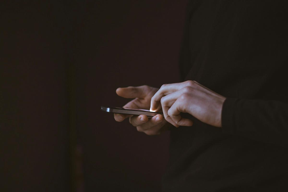 Как набирать телефонные номера в Германии. Фото: unsplash.com