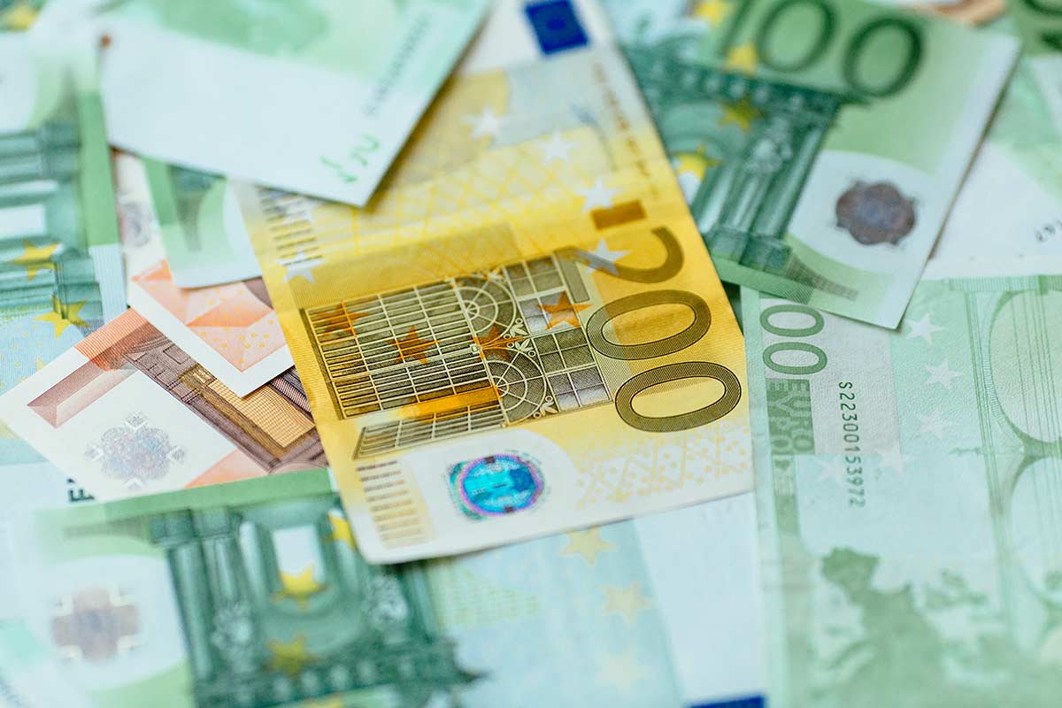 Надбавки к EM-Rente в Германии с декабря 2025 года. Фото: freepik.com