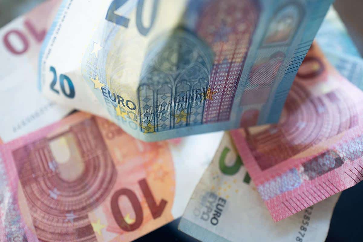 Как живут без пособия и пенсии в Германии в 2025 году. Фото: ausnews.de