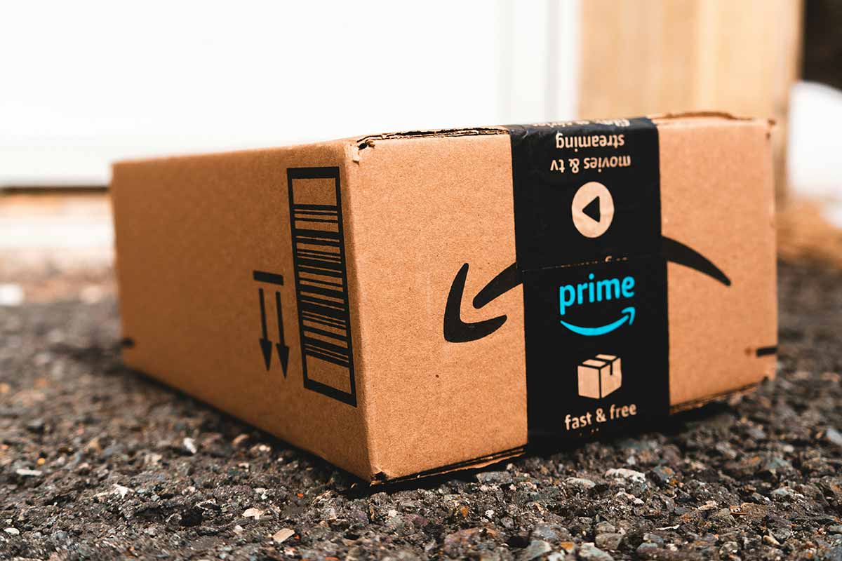 Amazon тестирует новые правила доставки в Германии. Фото: unsplash.com
