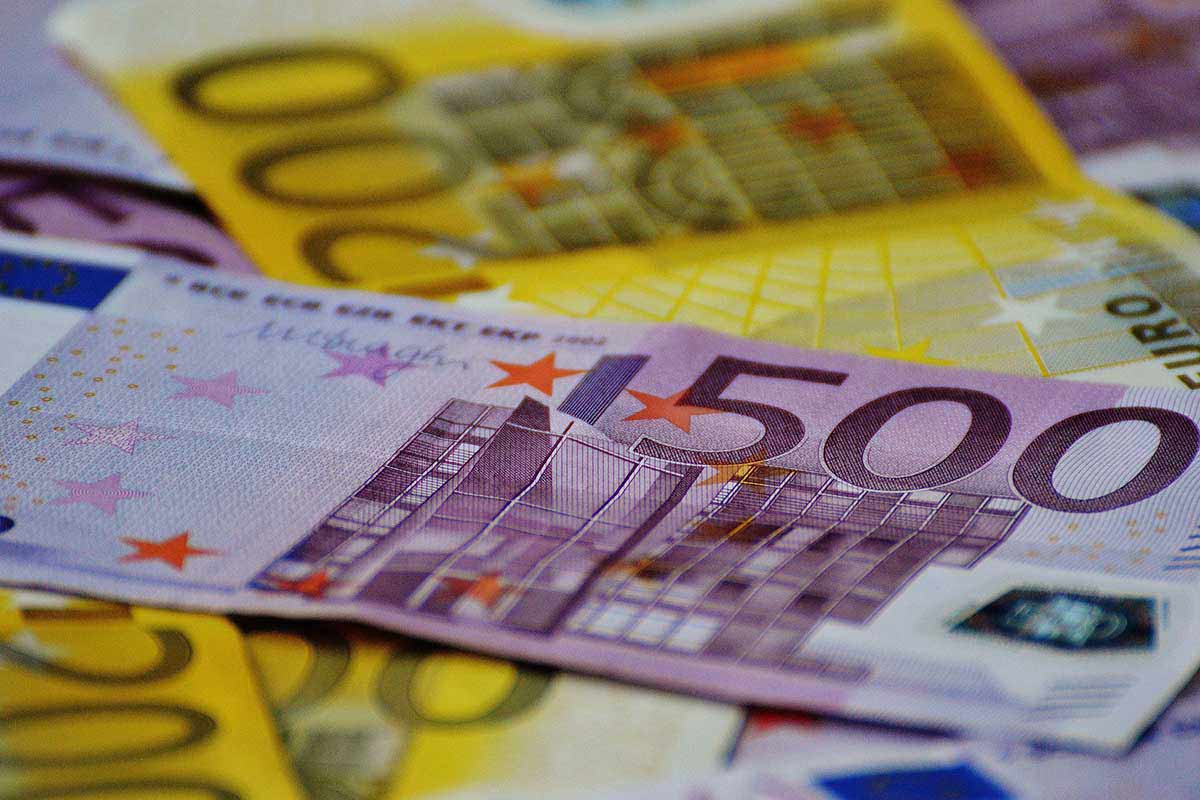 Пособие по безработице в Германии при зарплате 3500 евро. Фото: pexels.com