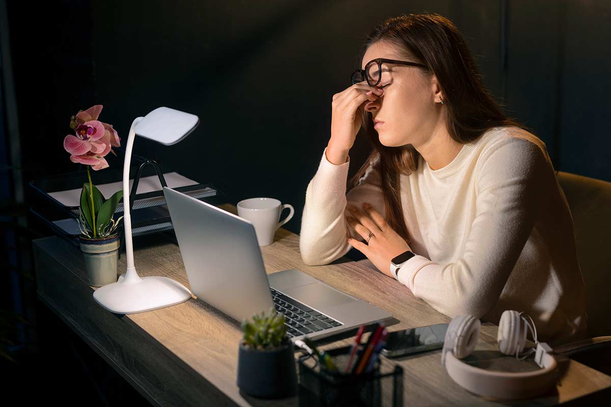 План Мерца по сверхурочным усугубит доходное неравенство. Фото: freepik.com