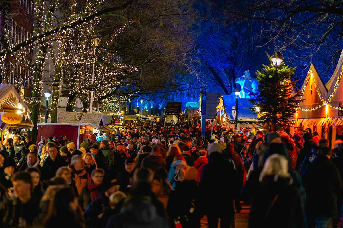 Открытие рождественских ярмарок в Германии в 2025 году. Фото: unsplash.com