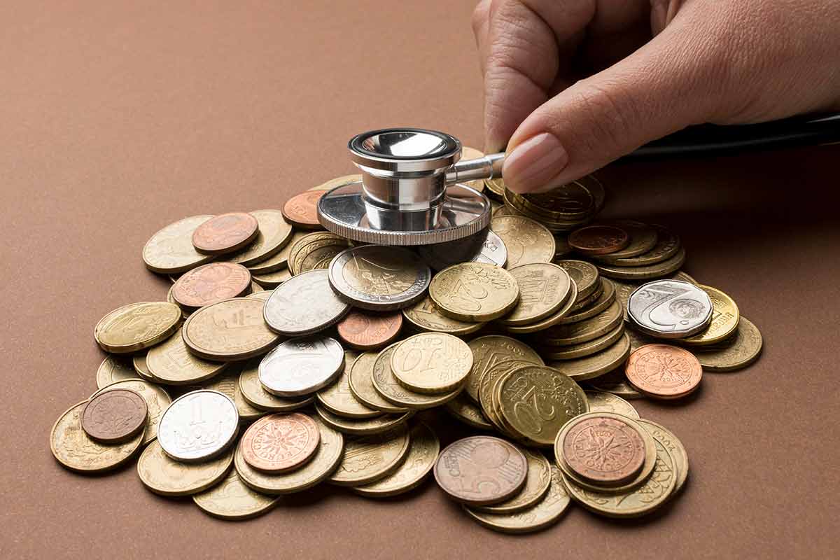 Частная медицинская страховка дорожает в Германии. Фото: freepik.com