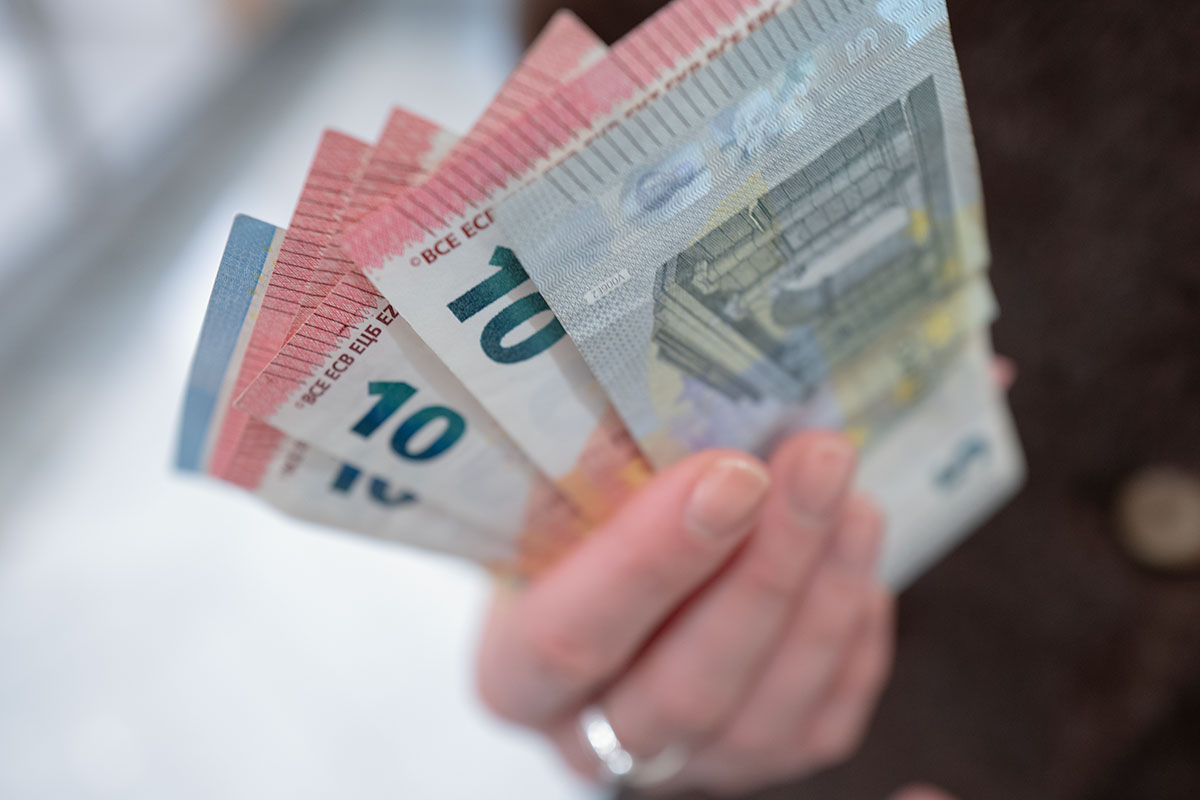 Бундесбанк возвращает доверие к наличным в Германии. Фото: ausnews.de