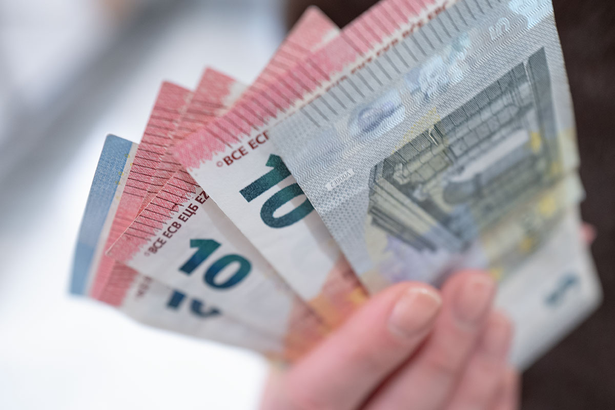 Декларация наличных в Германии с декабря 2025 года. Фото: ausnews.de