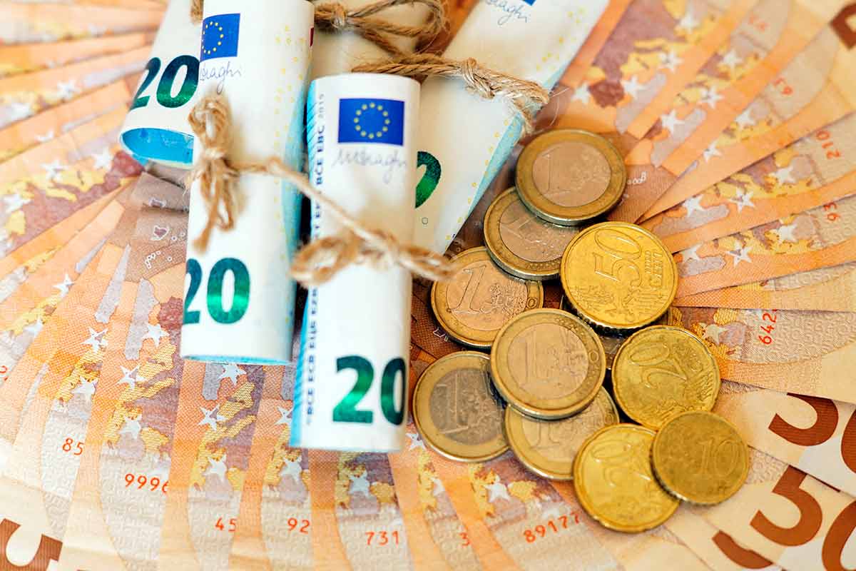 Дополнительные выплаты к пенсии в Германии в 2026 году. Фото: freepik.com