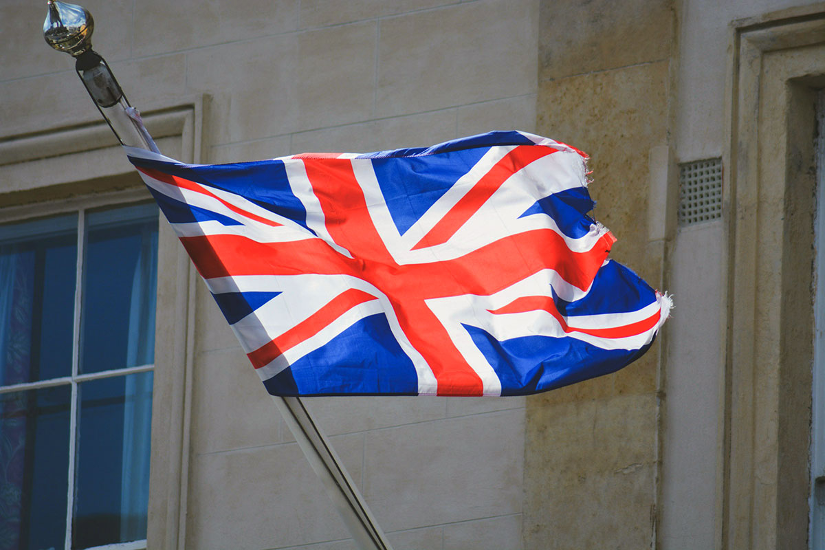 МИД Германии предупреждает о поездках в Великобританию