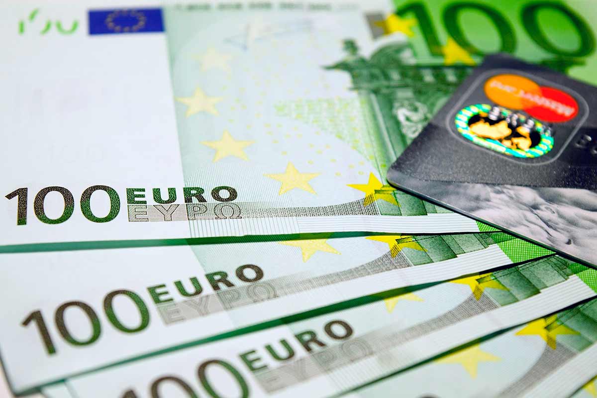 Новые правила и даты выплаты Bürgergeld в 2026 году. Фото: freepik.com