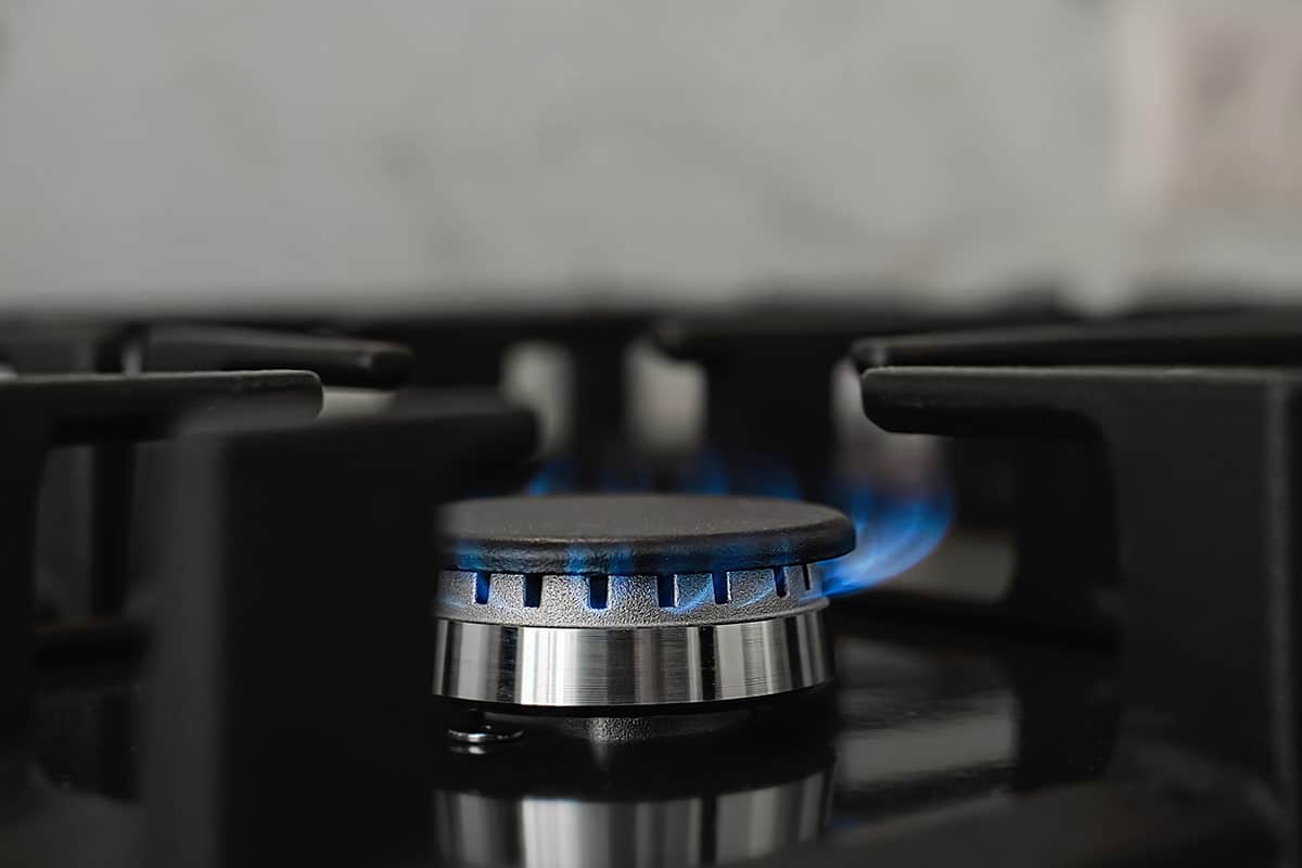 Просроченный счёт за коммуналку в Германии: ваши права. Фото: freepik.com