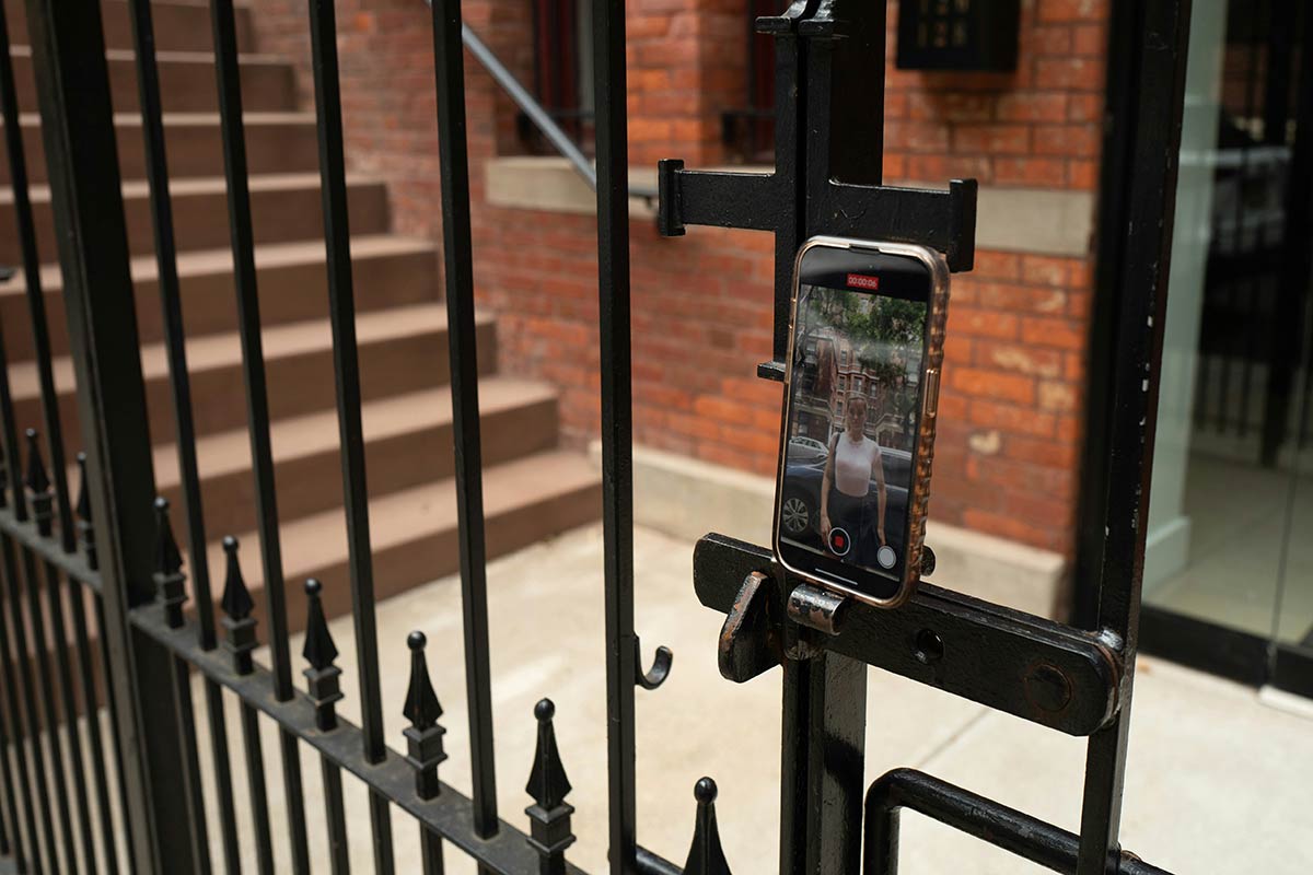 Инфлюенсеры в Германии обманули Bürgergeld на 40 000 евро. Фото: ausnews.de