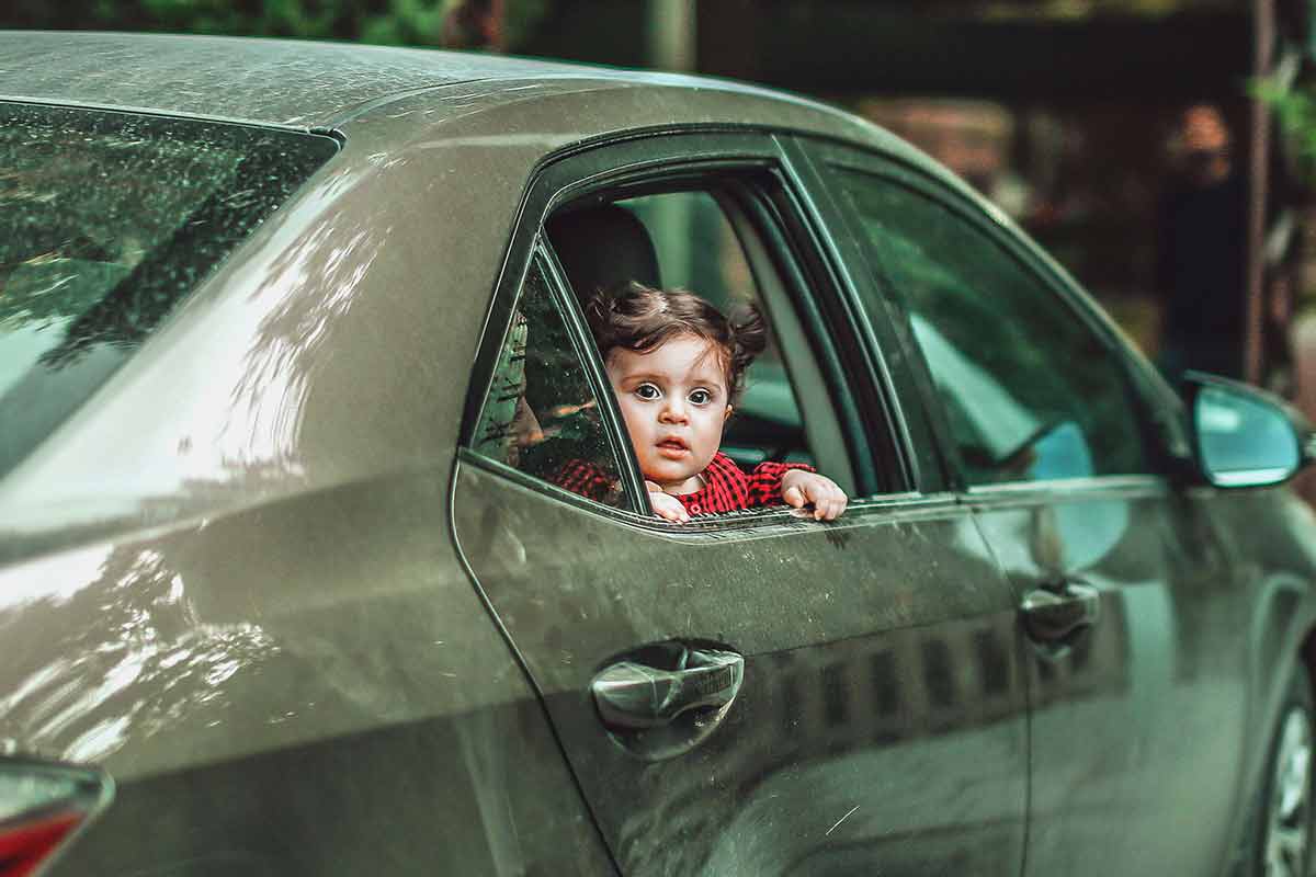 Правила парковки для родителей с детьми в Германии. Фото: pexels.com