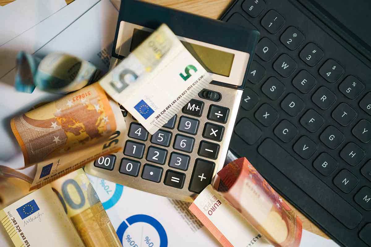 Прогнозы повышения пенсий в Германии в 2027 году. Фото: freepik.com