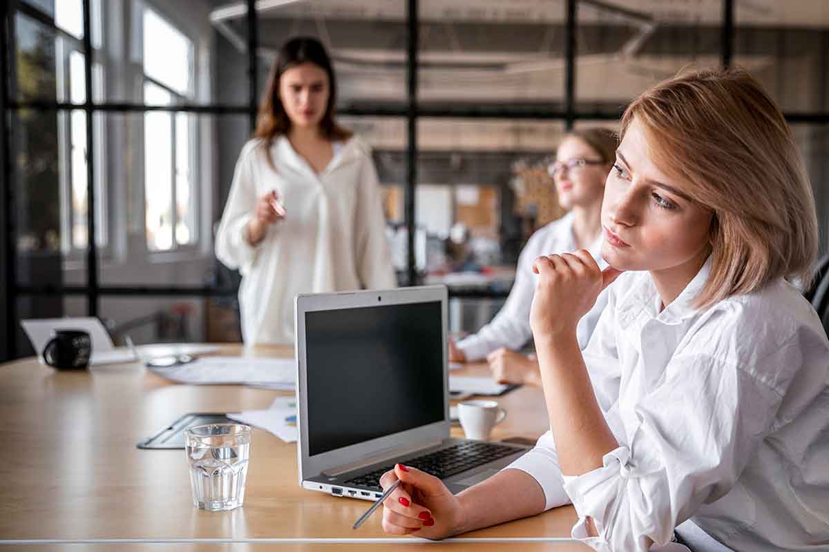 Расчет пенсии при неполном рабочем дне в Германии. Фото: freepik.com