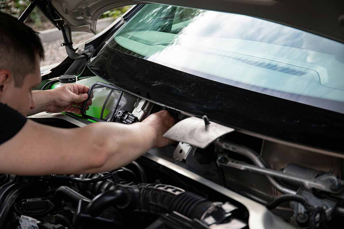 Сравнение пунктов проверки техосмотра в Германии. Фото: pexels.com