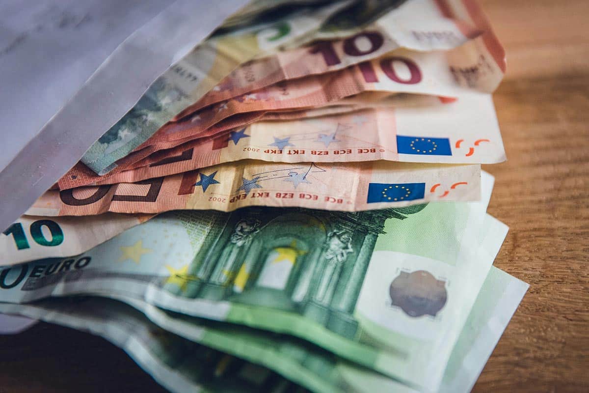 Налоговые письма для инвесторов Германии в 2026 году. Фото: unsplash.com