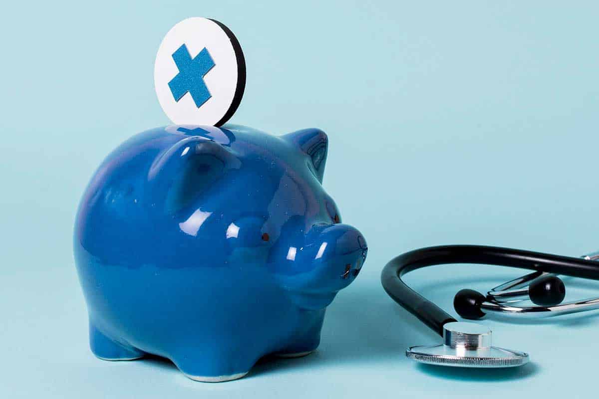 Рост надбавок по медстраховке в Германии в январе 2026 года. Фото: freepik.com
