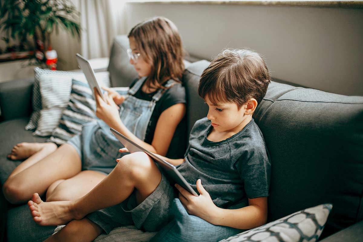 Новые рекомендации ВОЗ по использованию гаджетов детьми