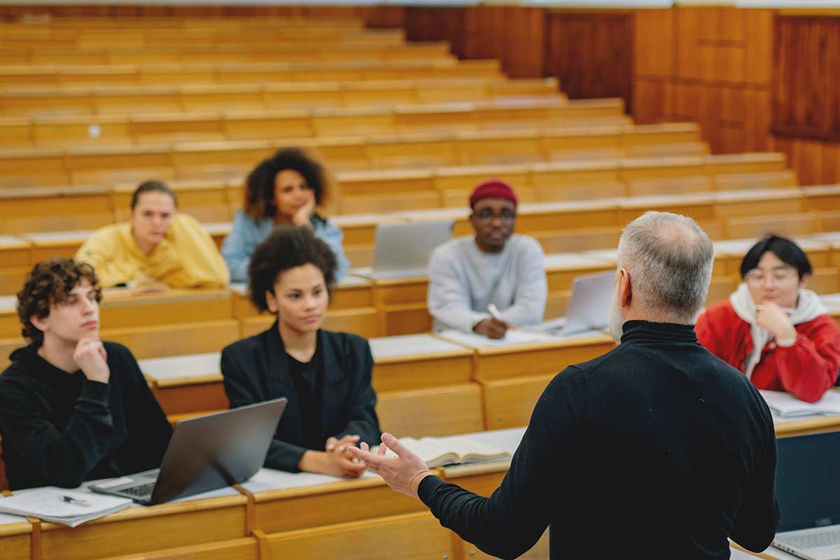 Страхование от нетрудоспособности для студентов в Германии. Фото: pexels.com