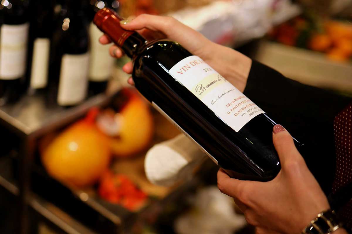 ЕС вводит новые правила маркировки безалкогольного вина. Фото: pexels.com