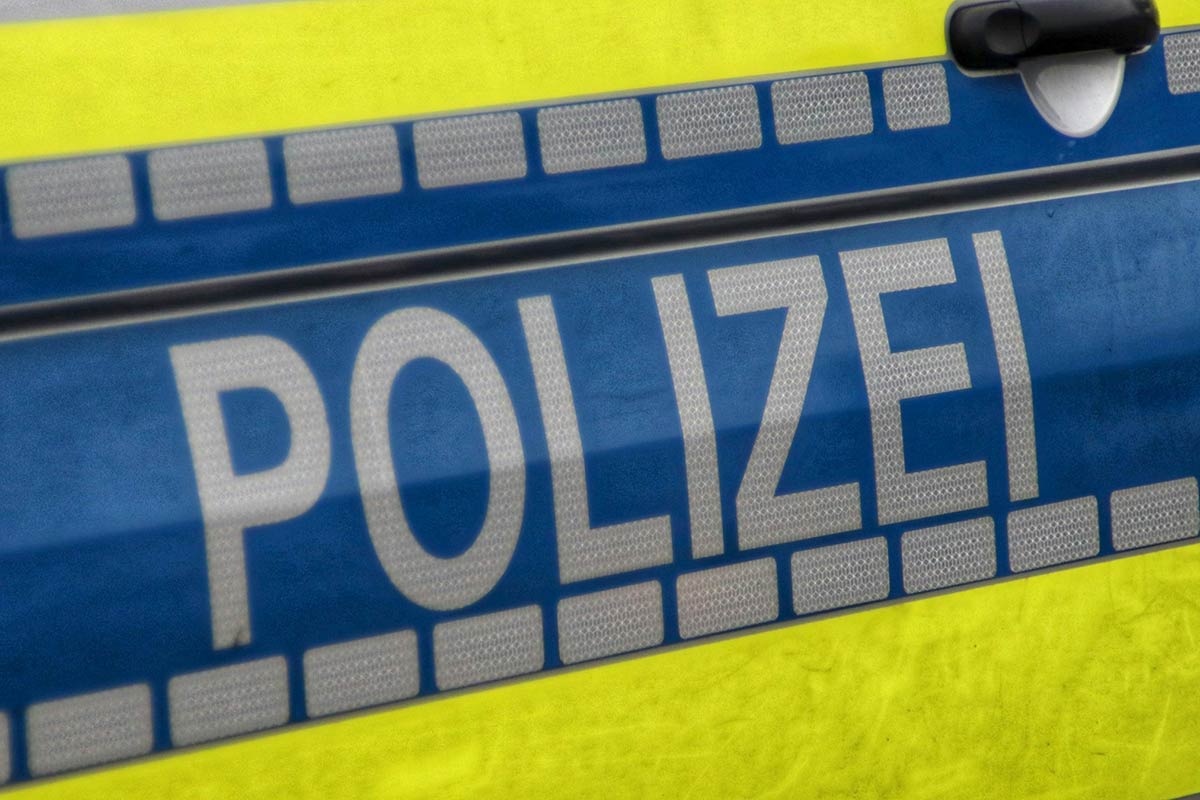 Дебошир ранил полицейских на карнавале в Германии