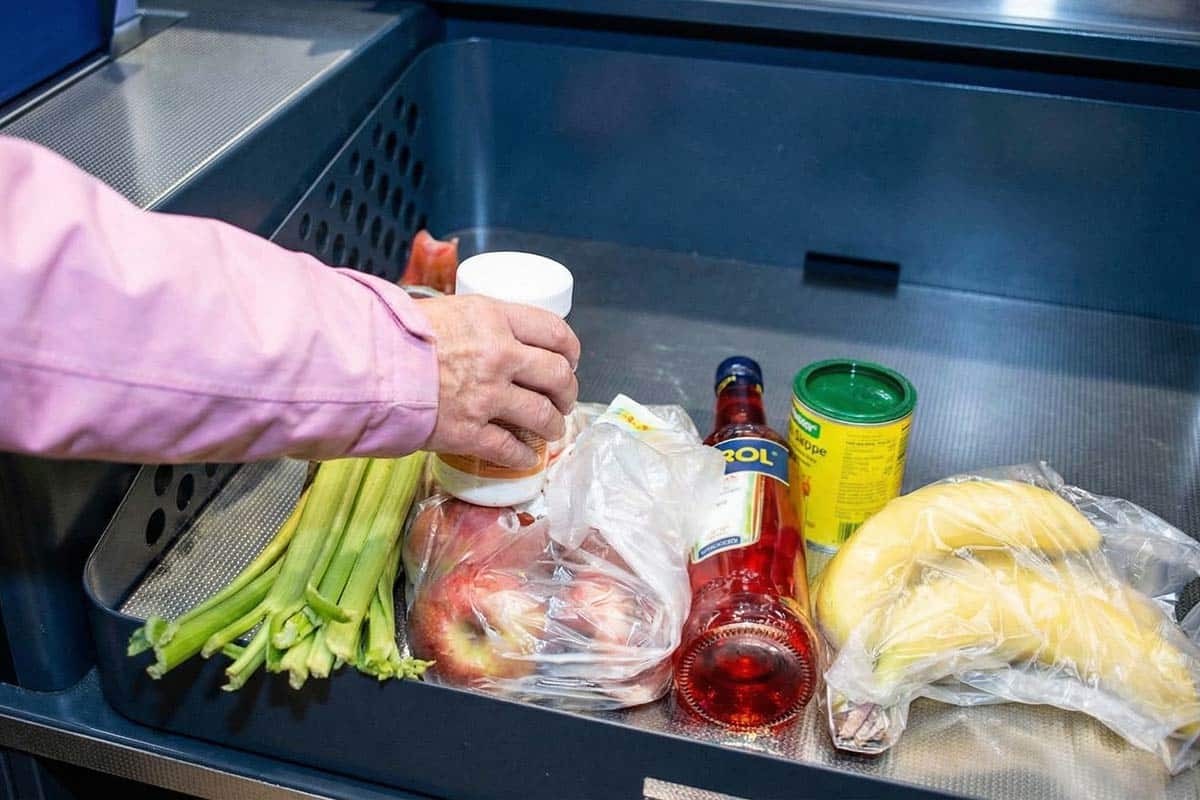 Лимит товаров на кассах самообслуживания в Kaufland и Lidl. Фото: ausnews.de