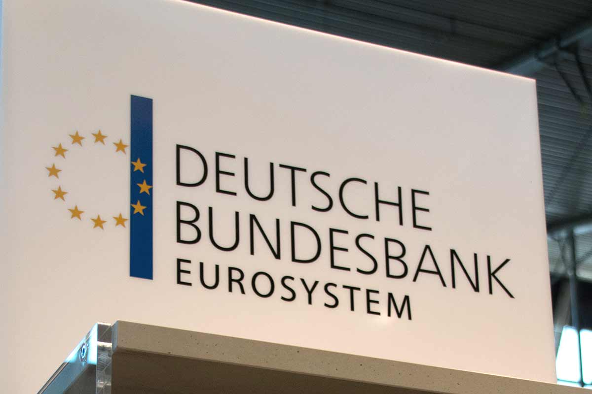 Бундесбанк требует отменить досрочную пенсию в 63 года