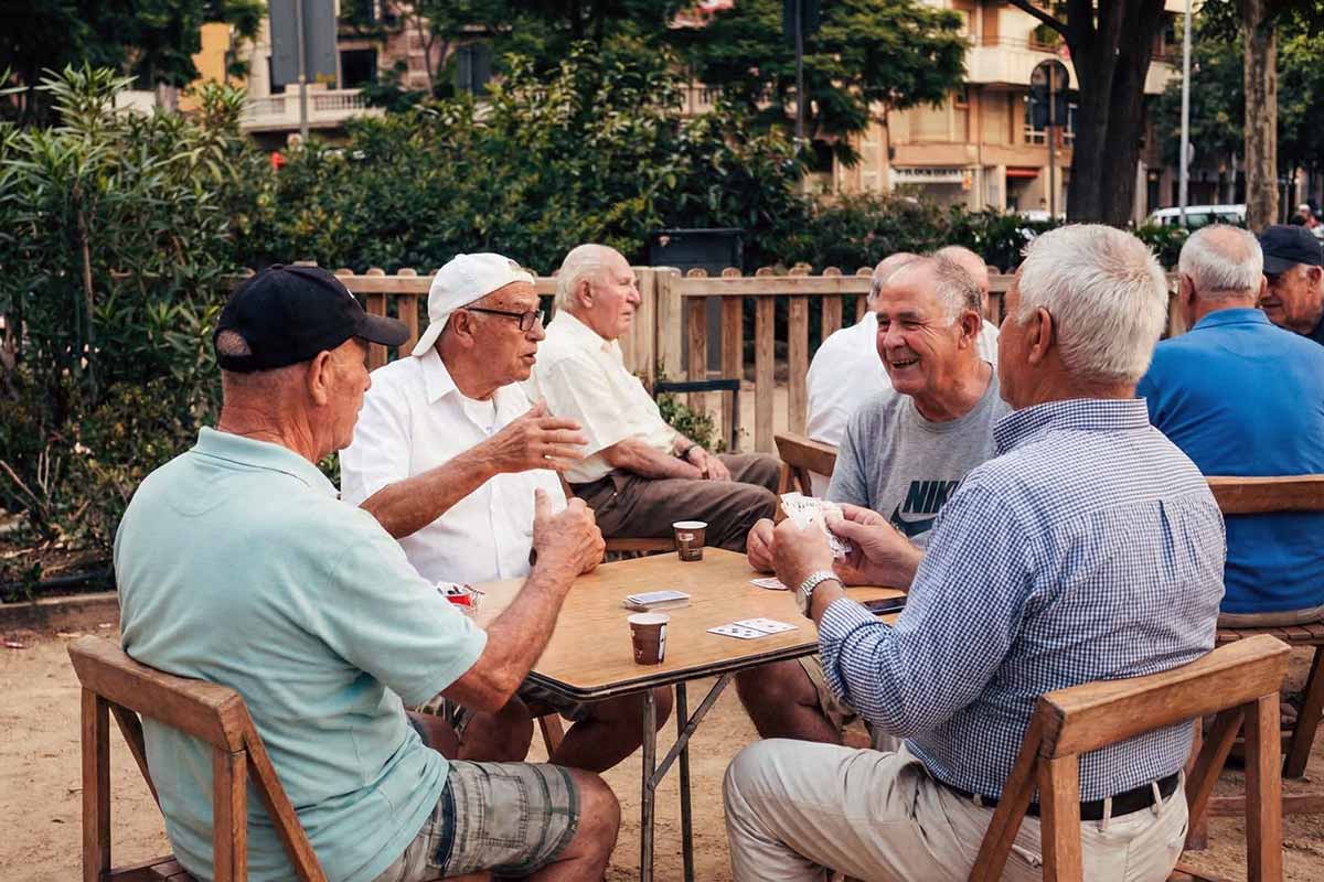 Топ стран Европы по продолжительности жизни. Фото: ausnews.de