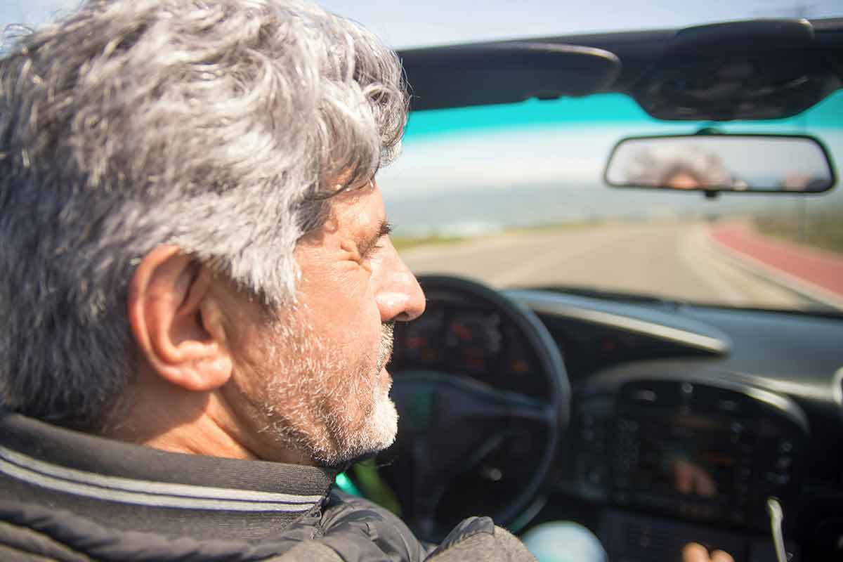 В Германии снова спорят о пенсионерах за рулем. Фото: pexels.com