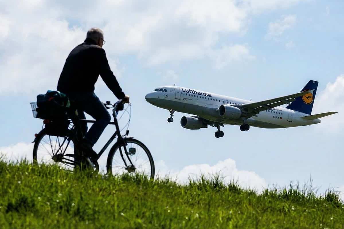 Пасха в Германии под угрозой из-за забастовок. Фото: ausnews.de