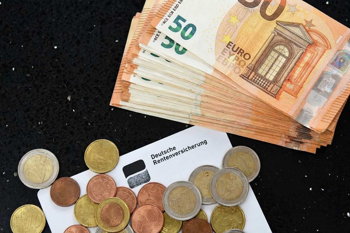 Пенсии в Германии вырастут на 4,24% уже с июля 2026 года. Фото: ausnews.de
