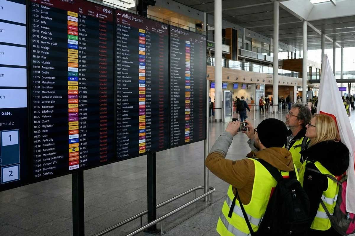 Забастовка в аэропорту Берлина 18 марта 2026 года. Фото: ausnews.de