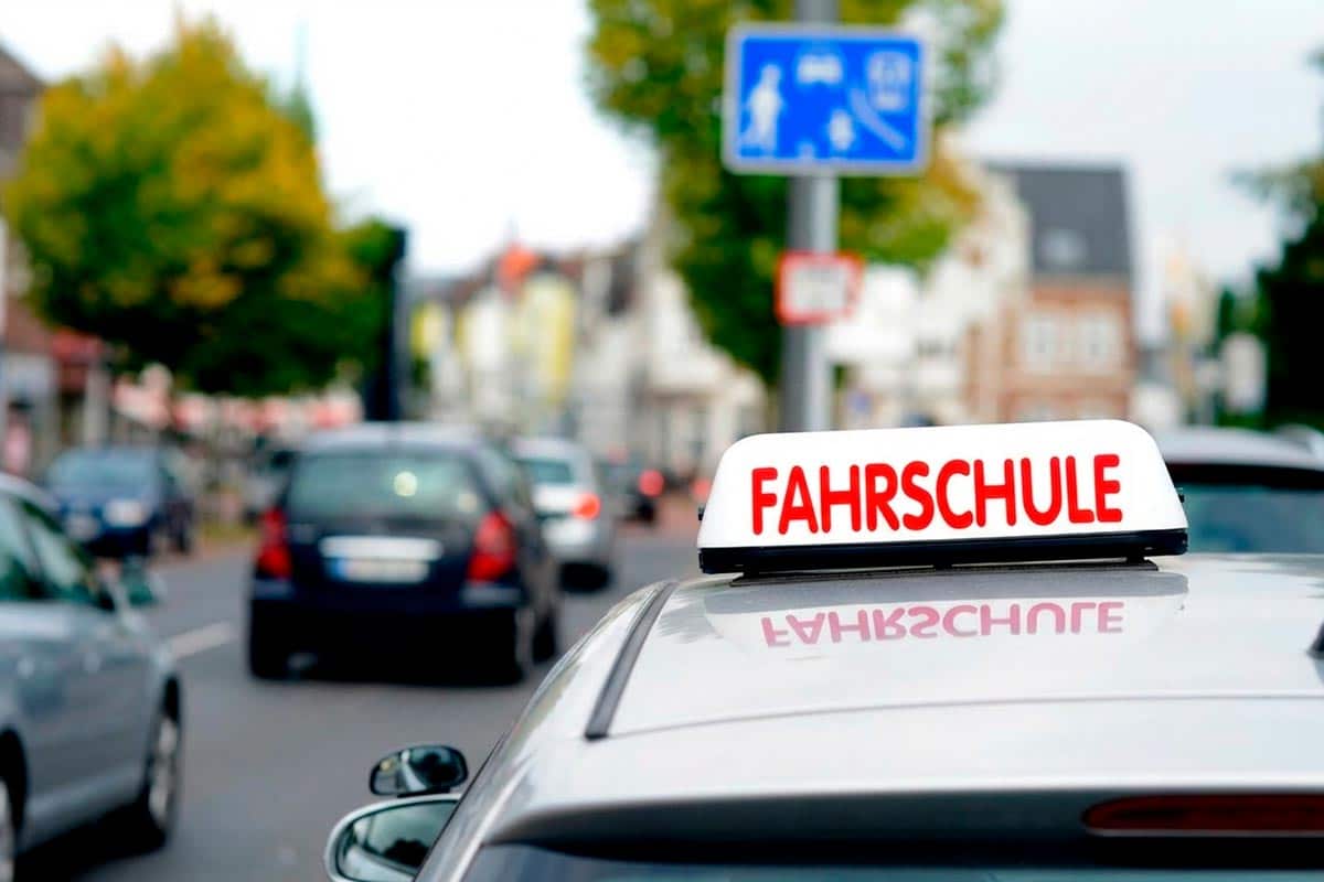 Где в Германии чаще всего нарушают правила сдачи на права. Фото: ausnews.de