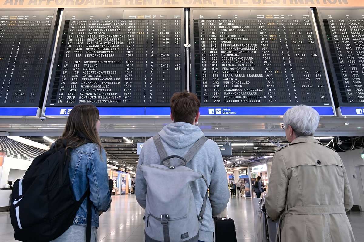 Пассажиры Lufthansa в отчаянии из-за новых забастовок. Фото: ausnews.de