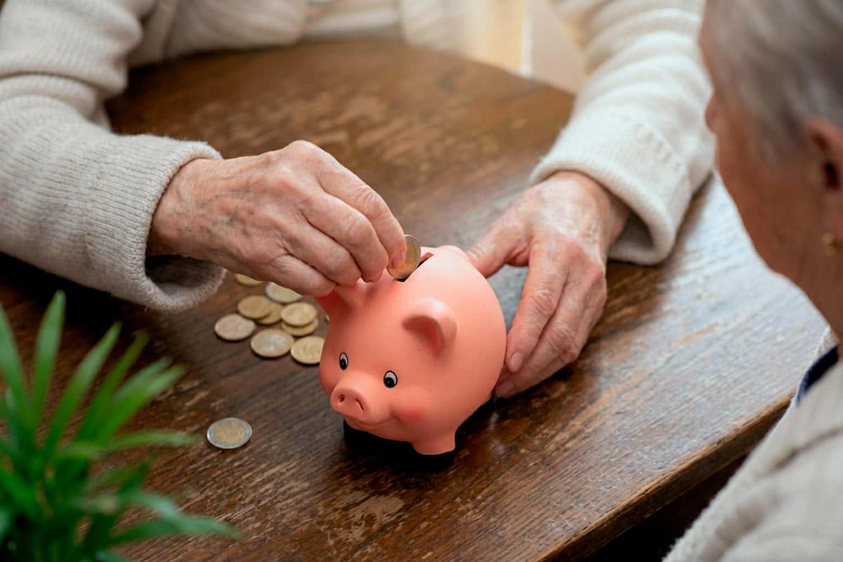 100 000 € накоплений для пенсии в Германии: достаточно ли? Фото: ausnews.de