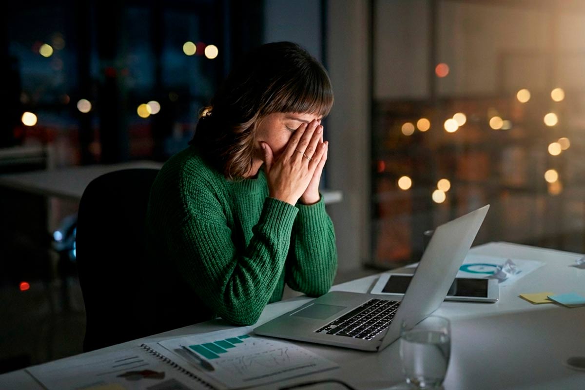 Сверхурочные в Германии: законно ли включать их в оклад? Фото: ausnews.de