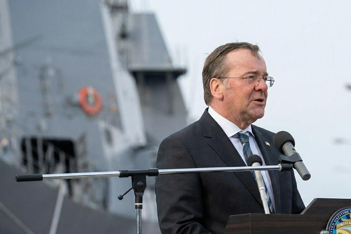 Теперь призывникам в Германии можно выезжать свободно. Фото: ausnews.de