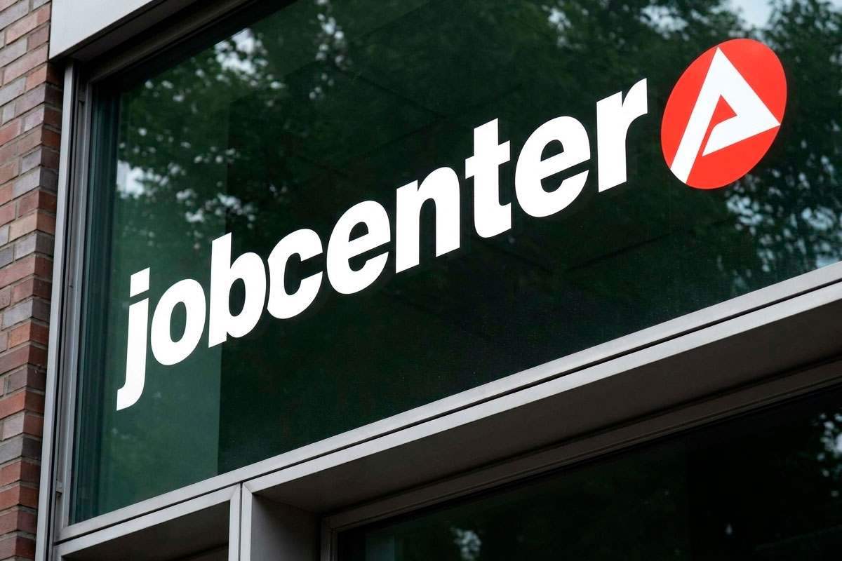 Bürgergeld урезали на 30% из-за пустого бланка: суд на стороне Jobcenter. Фото: ausnews.de
