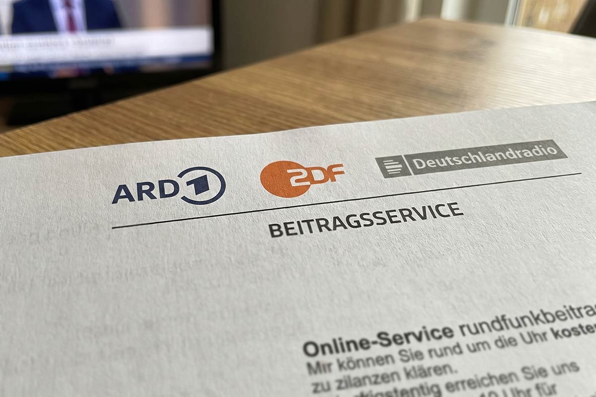 В Германии сбор за вещание вырастет до 18,94 евро? ARD и ZDF идут в суд. Фото: ausnews.de