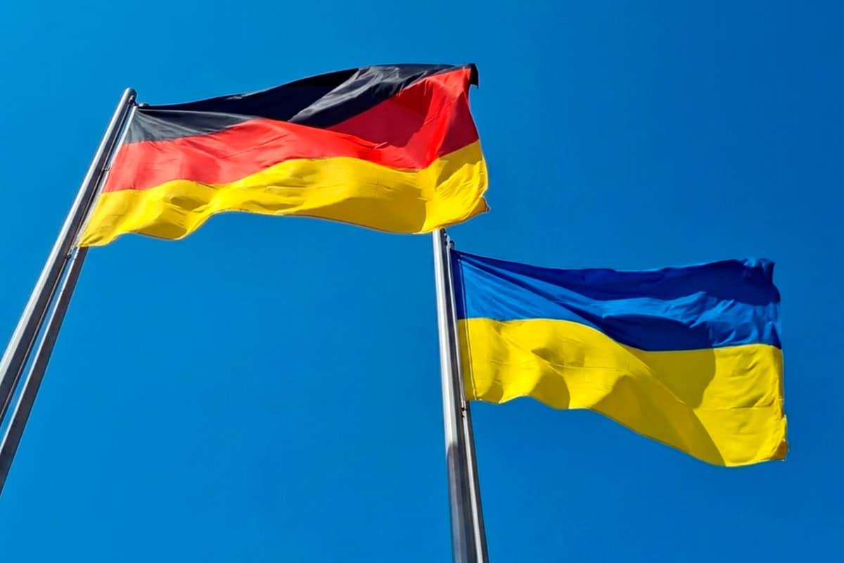 В Германии обсуждают новые правила для украинских мужчин призывного возраста. Фото: ausnews.de