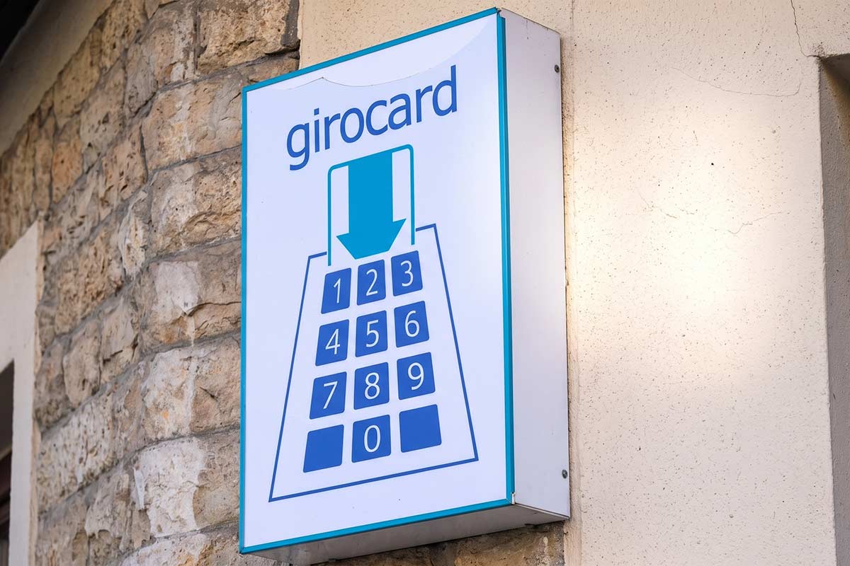 Новые возможности Girocard с 2027 года: что изменится для клиентов dm, Edeka и Aral. Фото: ausnews.de