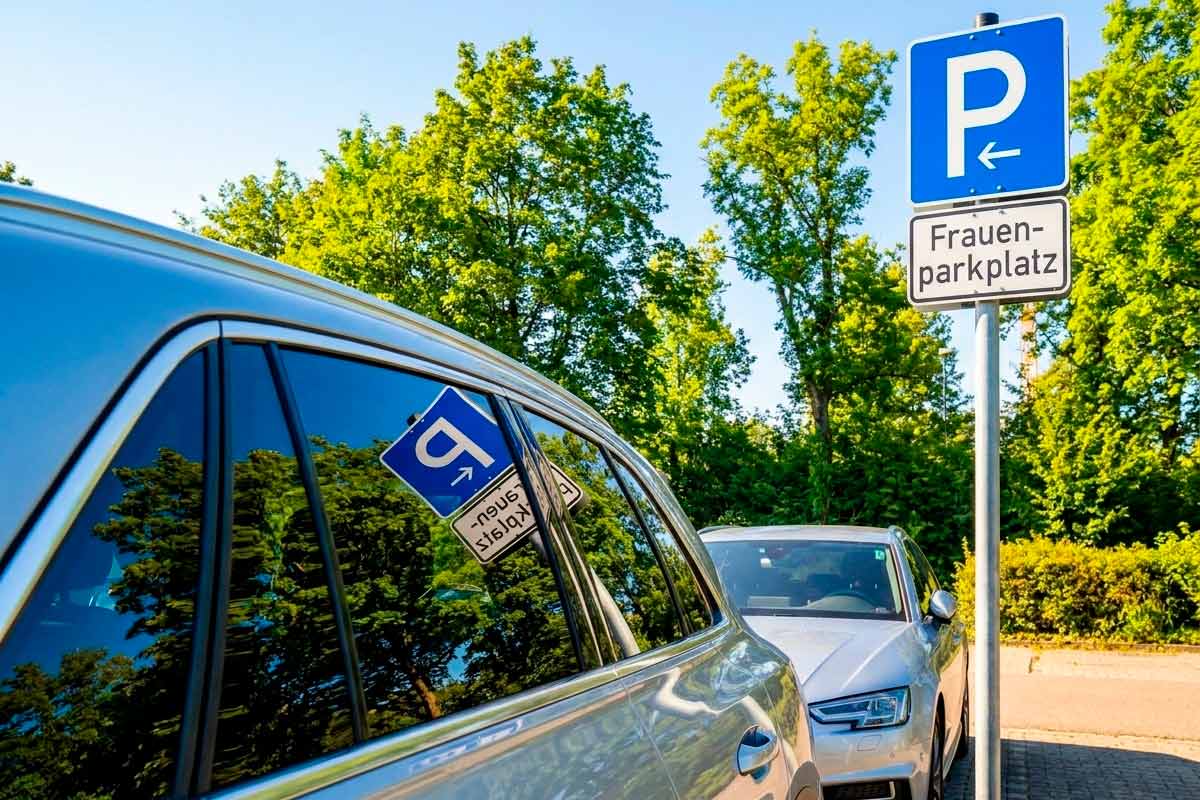Штрафы на частных парковках в Германии: что важно перепроверить. Фото: ausnews.de
