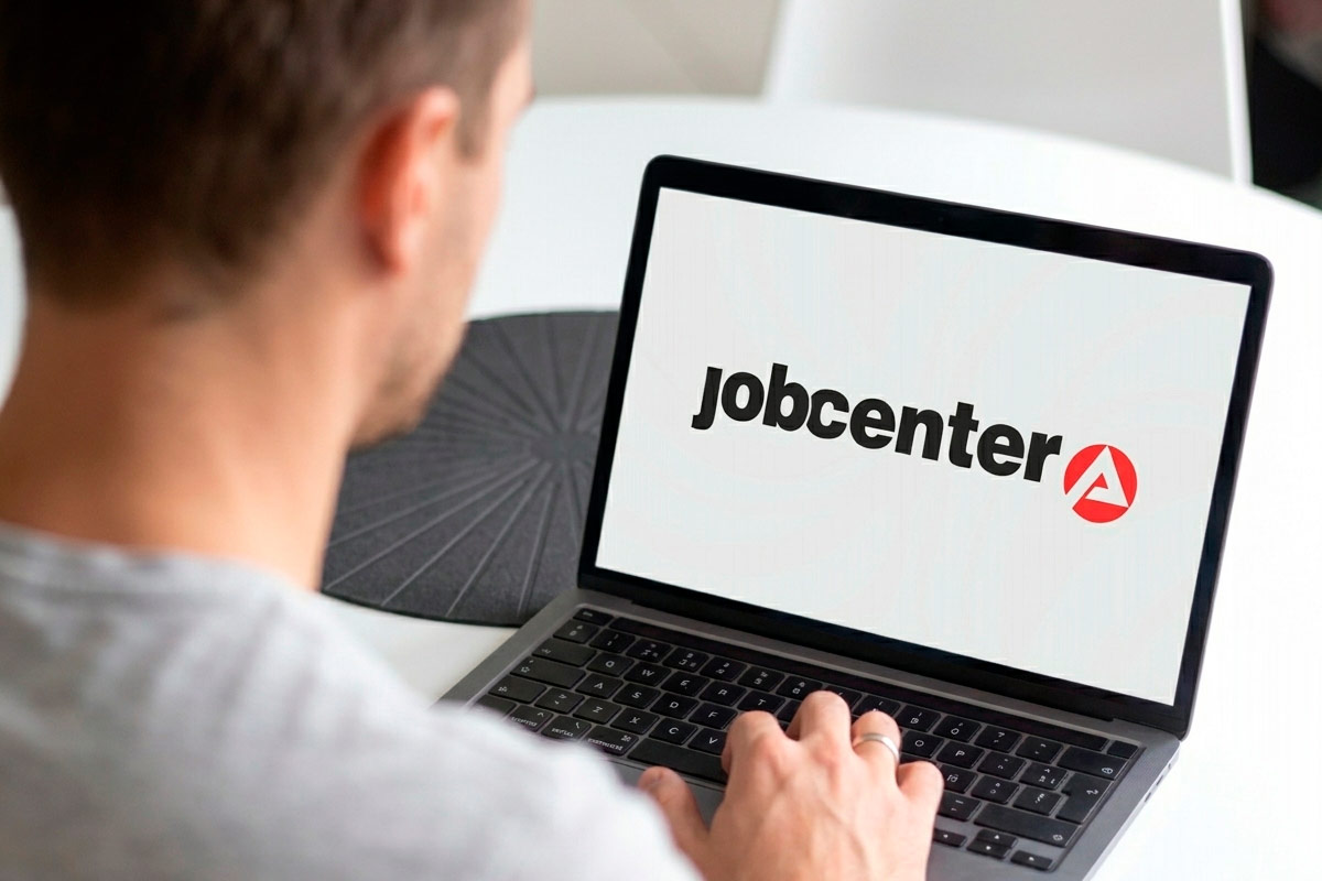 ИИ-жалобы завалили Jobcenter Германии: помогают ли они безработным