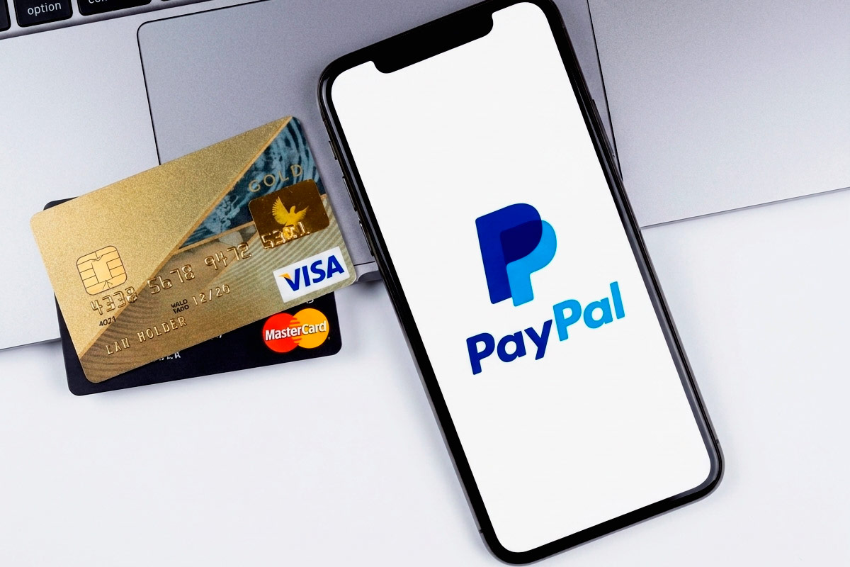 PayPal меняет приложение для 35 млн клиентов в Германии. Фото: ausnews.de