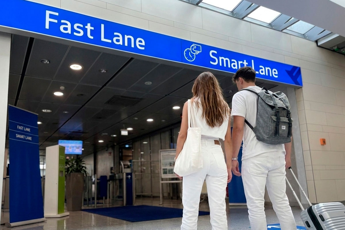 Fast Lane в аэропортах Германии: где действительно можно сэкономить время. Фото: ausnews.de