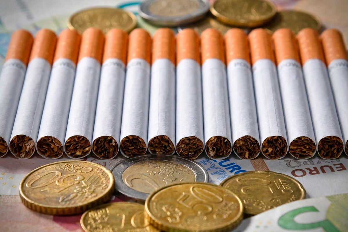 Табачный налог в Германии: подорожают ли сигареты до 12 евро. Фото: ausnews.de